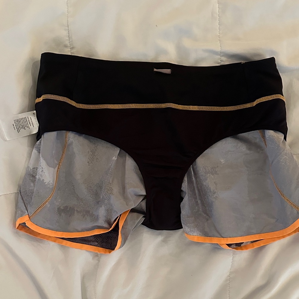 Reebok Women's Black and Gray Athletic Shorts with Orange Trim Size: M medium - Picture 5 of 7